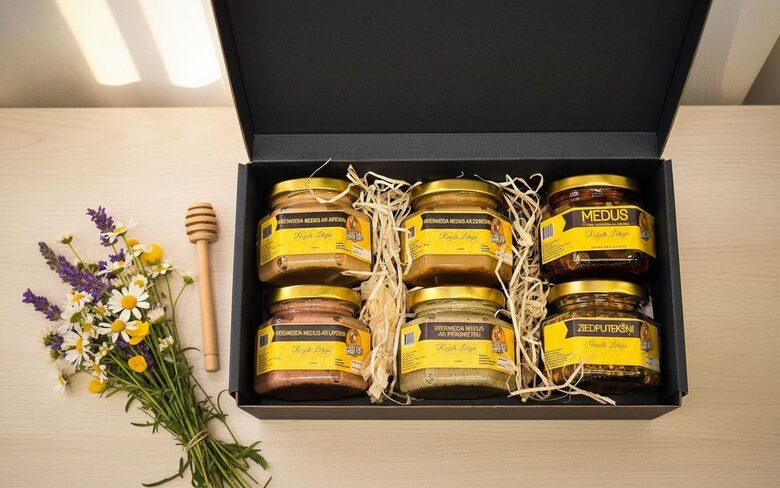 Gift set  Selection of delicacies