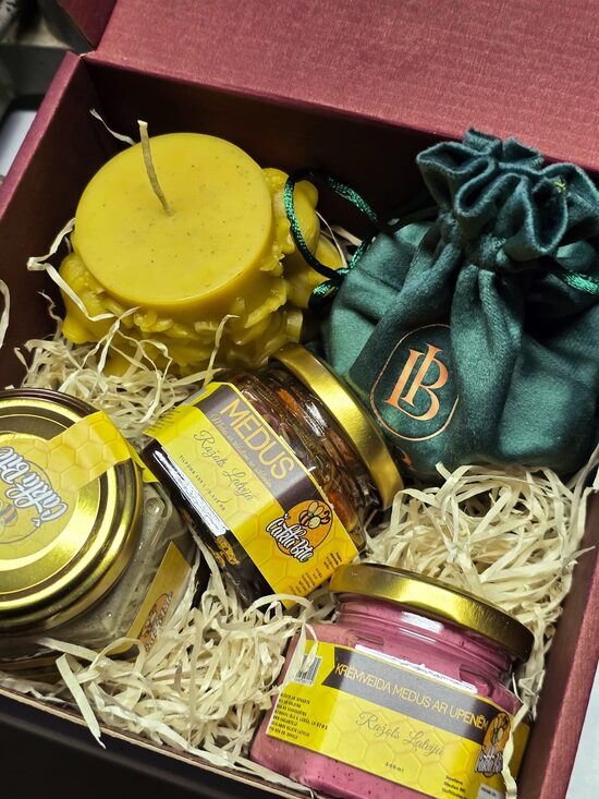 Dāvanu komplekts “Palutini sevi”